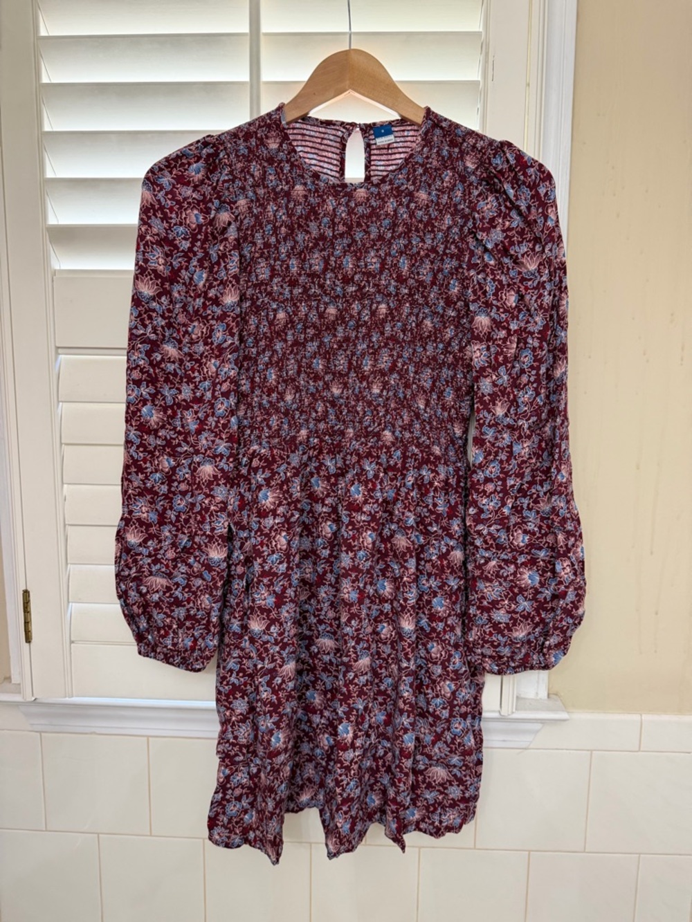 Old Navy Burgundy Floral Smocked Keyhole Blouse